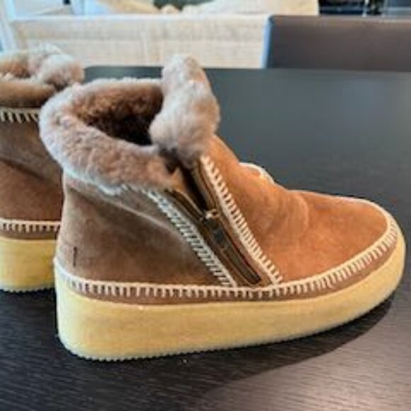 Laidback London Shoes - Laidback London Setsu Platform Crochet Ankle Boot Camel Suede Natural 39 - 8 1/2